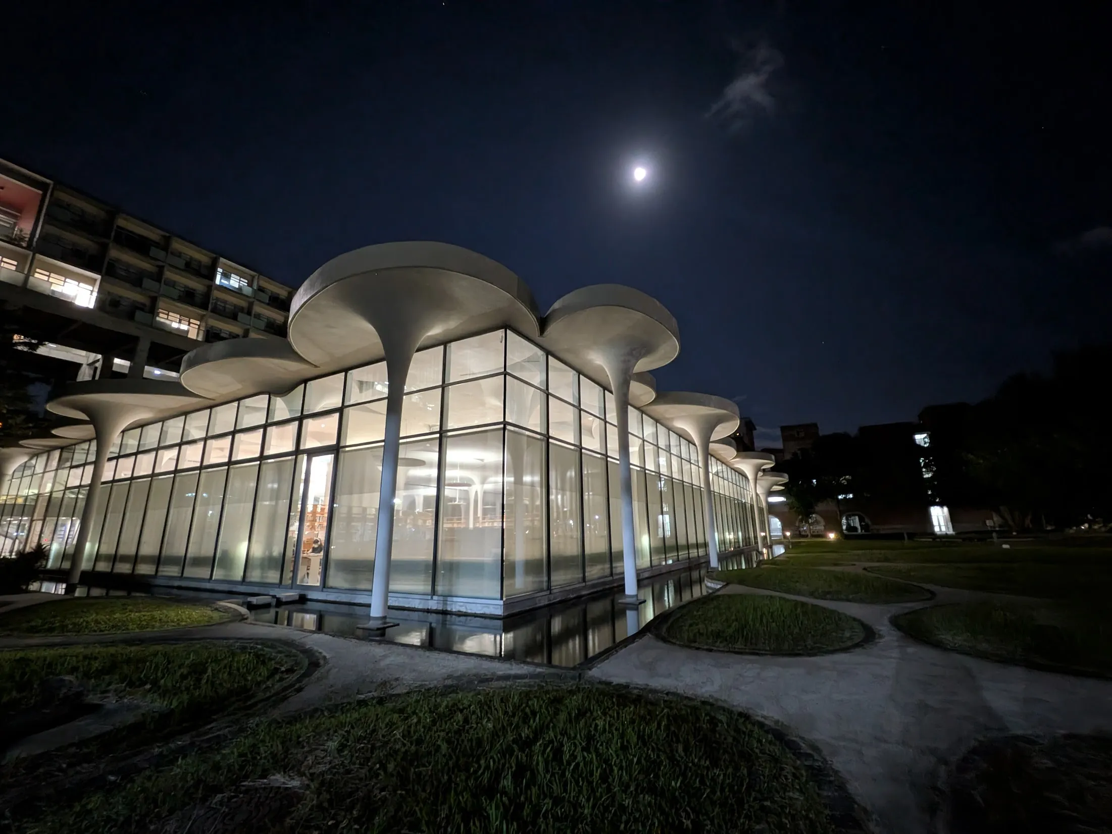 night view of the NTU social sciences library